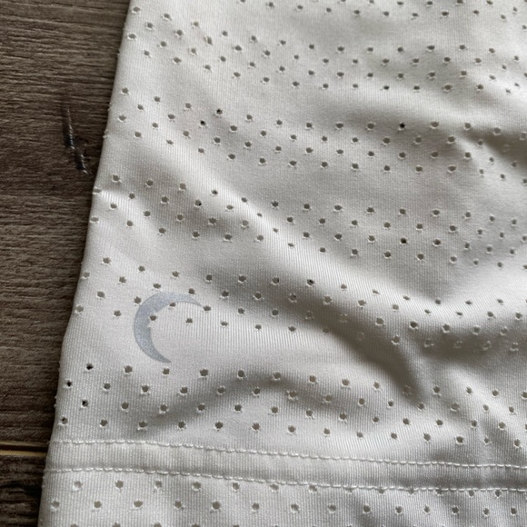 ZYIA Active Perforated Chill Long Sleeve Top White crew neck exercise top - Picture 9 of 10